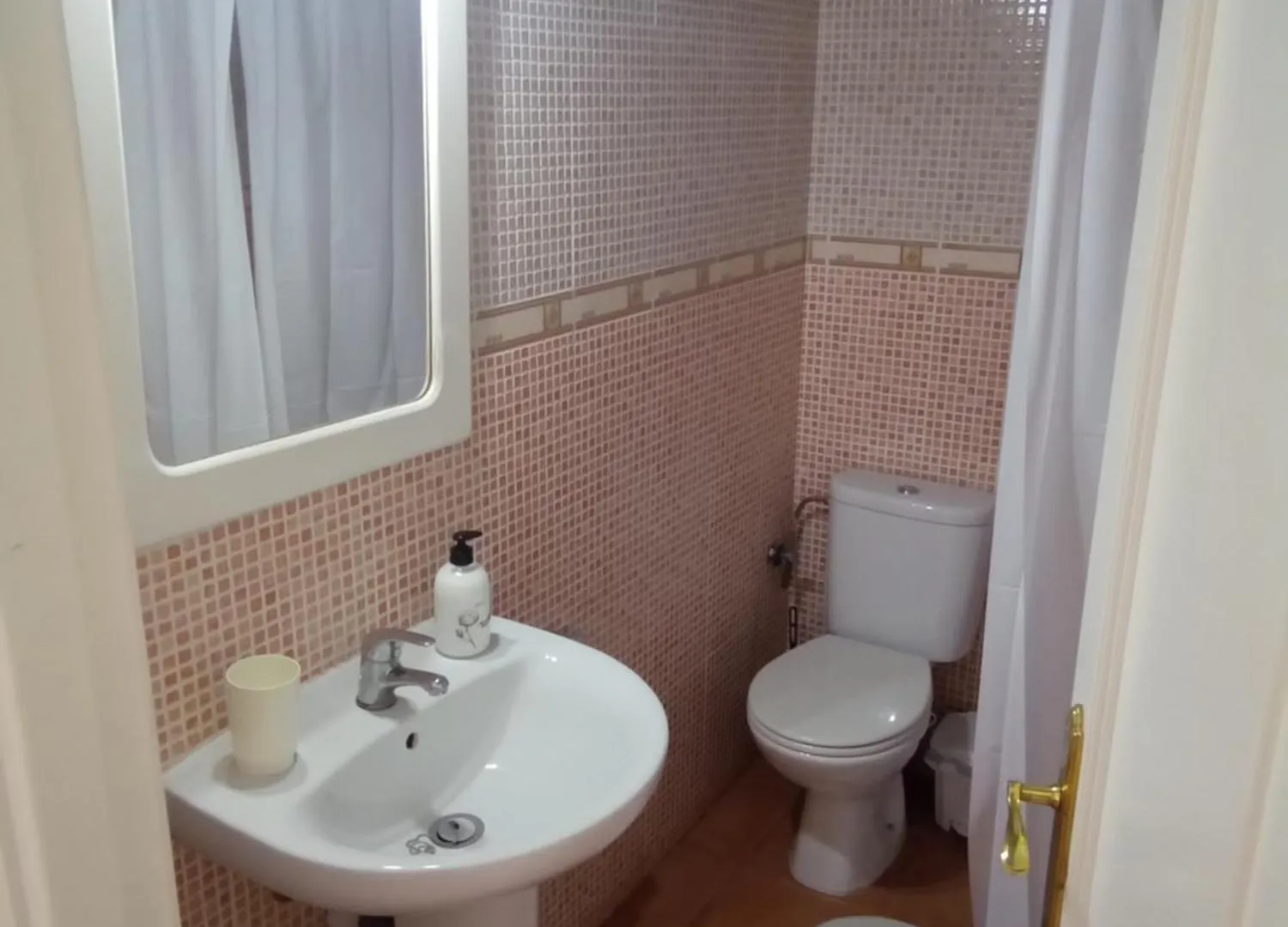 Apartamento Atico Centrico Nervion Sevilla 0*,  España